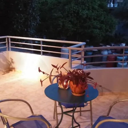 Theodore * Καλαμάτα