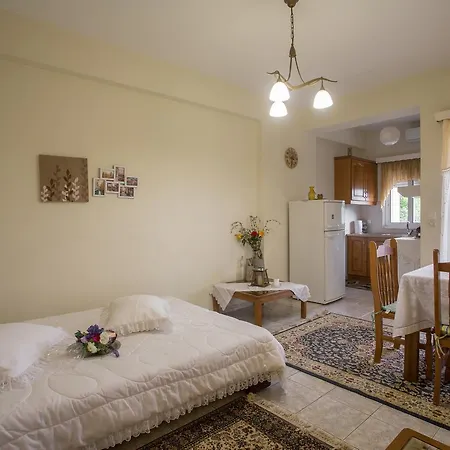 Theodore * Kalamáta