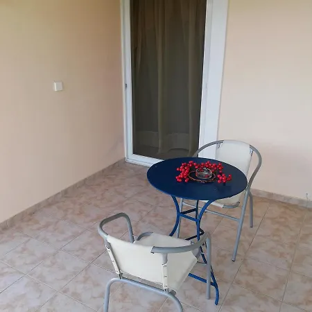 Theodore Apartman Kalamáta